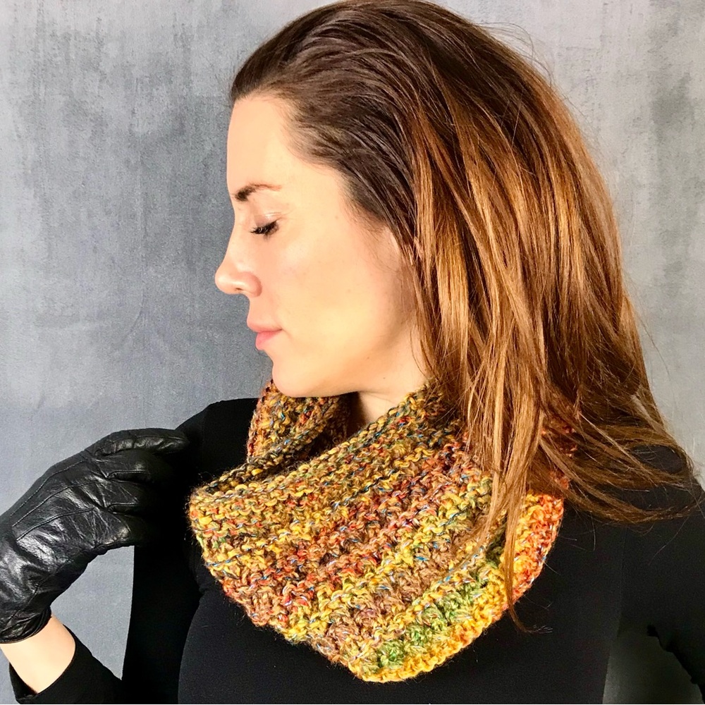 Handmade Neck Warmer Cowl for Men & Women (K29-0H) New Without Tags